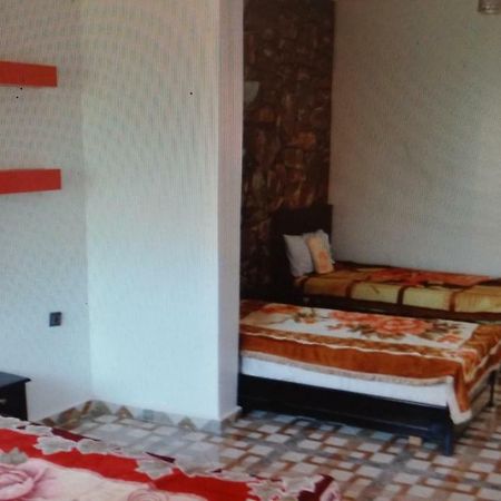 Auberge Bab Imouzer Tagherat Anekrim Dış mekan fotoğraf